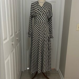 Elegant Black and White Chevron Maxi Dress